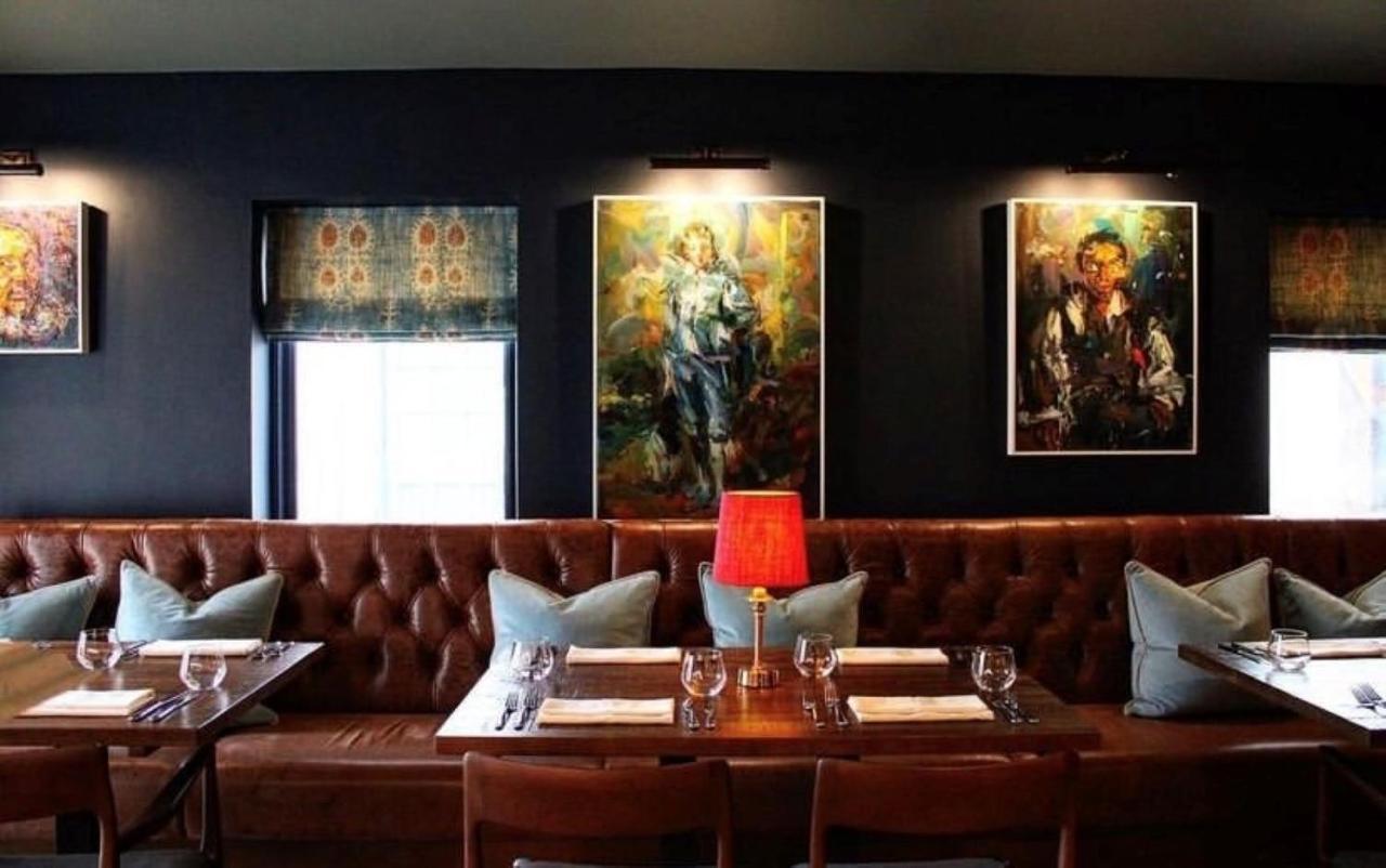 ホテル The Nevill Arms Medbourne エクステリア 写真
