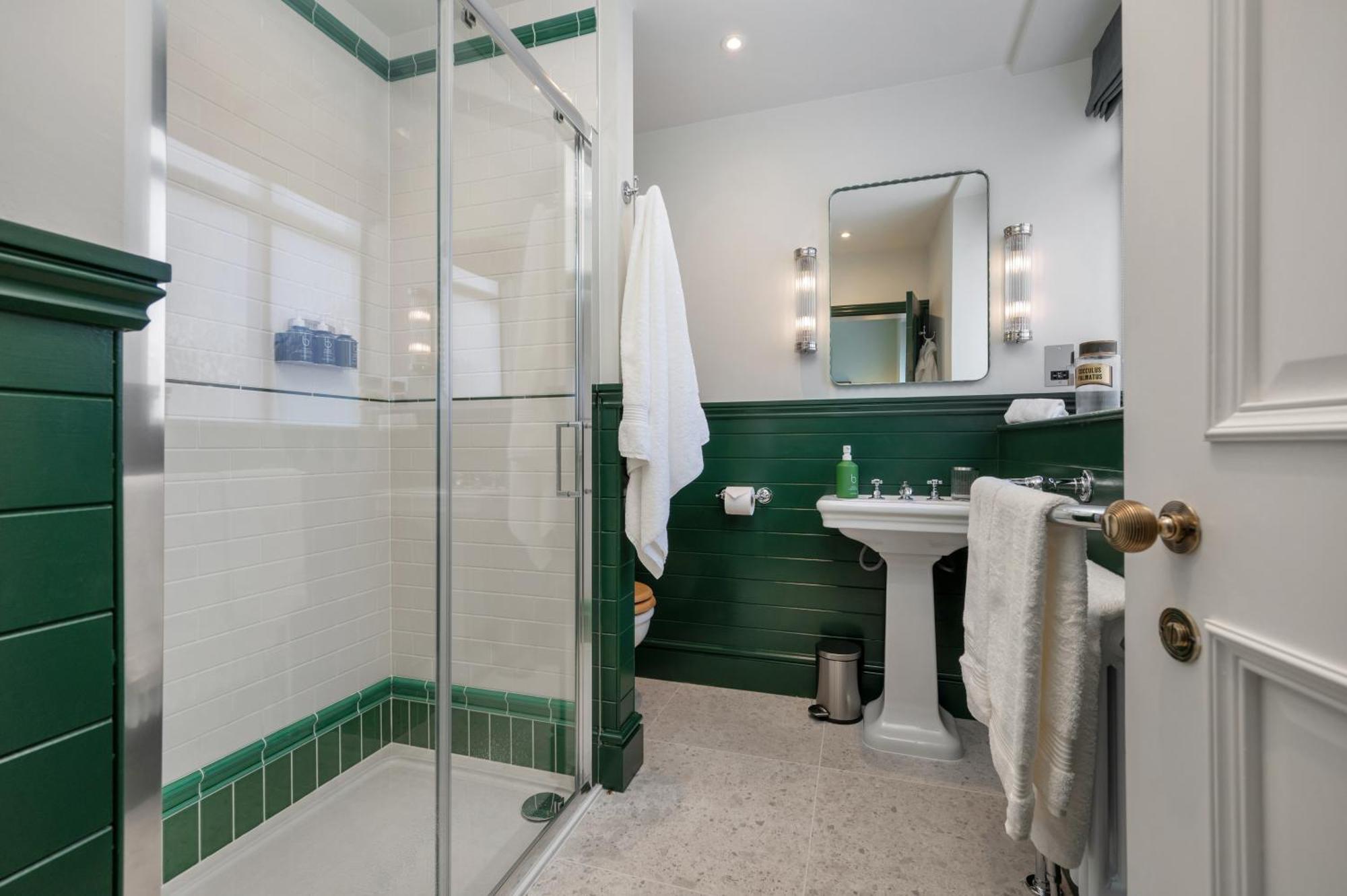 ホテル The Nevill Arms Medbourne エクステリア 写真